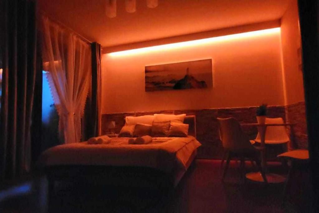 Apartment Modern Sandy Down Town, Aquapark, Free Parking Krakau